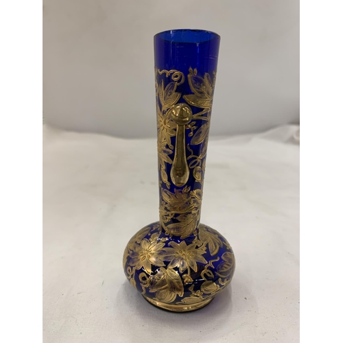 165 - A STOURBRIDGE, BLUE GILT GLASS VASE, HEIGHT 12CM