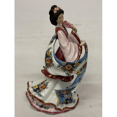 730 - A DANBURY MINT COLLECTION FIGURINE 