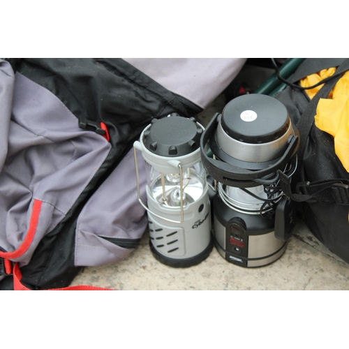 1988 - AN ASSORTMENT OF CAMPING ITEMS TO INCLUDE A TENT, MESS TINS, LIGHTS AND FOLDING CHAIRS