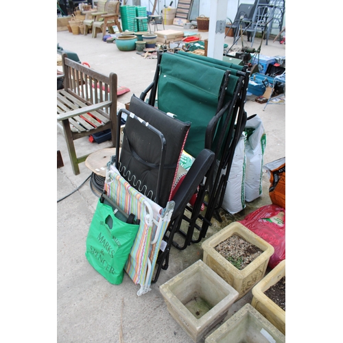 1991 - AN ASSORTMENT OF VARIOUS FOLDING CAMPING AND GARDEN CHAIRS