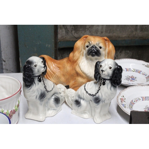 1277 - A LARGE CERAMIC MODEL OF A PEKINESE DOG, HEIGHT 25CM, LENGTH 38CM