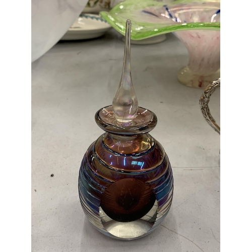 106 - A VINTAGE GLASS ART IRIDESCENT SPUN THREADED PERFUME BOTTLE