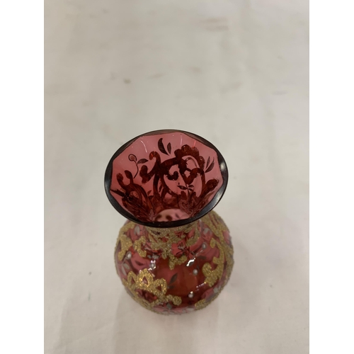 154 - A STOURBRIDGE, RED, GILT GLASS VASE, HEIGHT 11.5CM