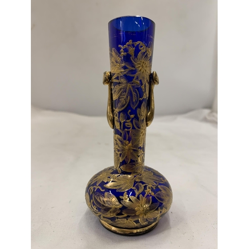 165 - A STOURBRIDGE, BLUE GILT GLASS VASE, HEIGHT 12CM