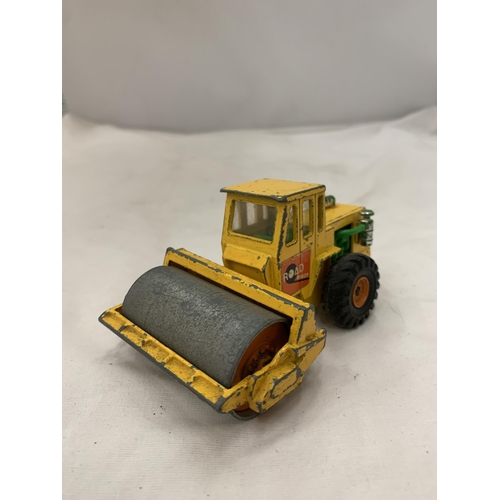 184 - A VINTAGE CORGI RASCAL ROAD ROLLER