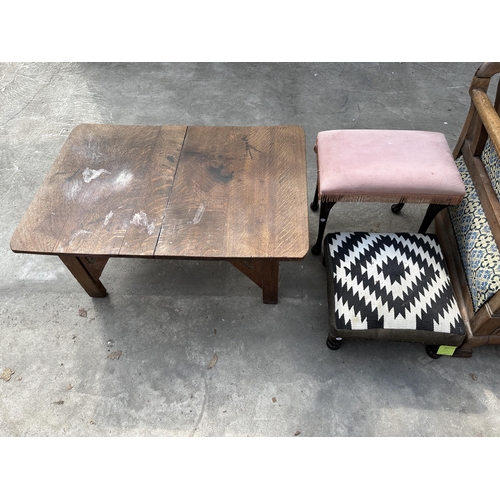 3056 - TWO MODERN STOOLS AND AN ART NOUVEAU INFLUENCE LOW TABLE