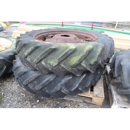 1061 - 2 WHEELS AND TYRES 13.6-12-36  NO VAT