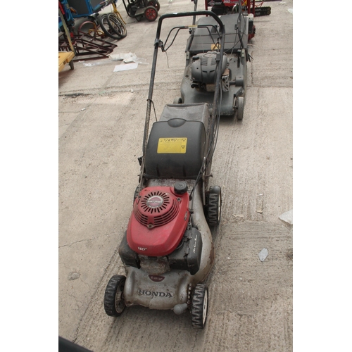 1549 - HONDA IZZY LAWN MOWER  + VAT