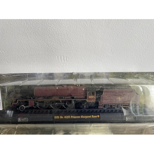 423 - FOUR BOXED AMER CON STEAM ENGINE MODELS