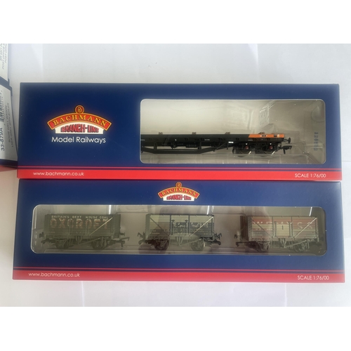 446 - FOUR BOXED BACHMANN 00 GAUGE FREIGHT CARRIAGES