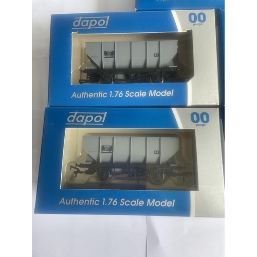 469 - FIVE BOXED DAPOL 00 GAUGE BR HOPPERS