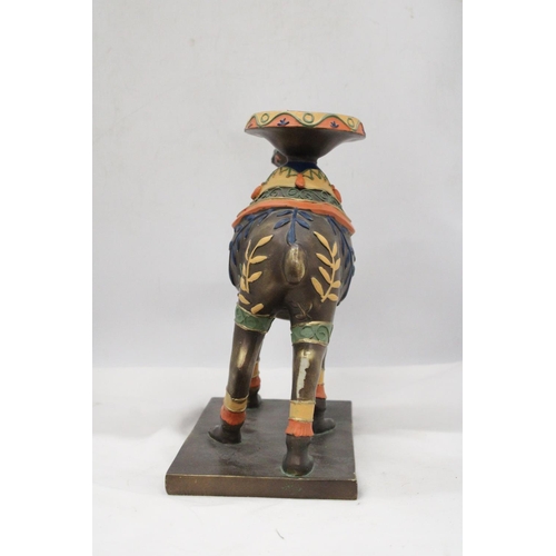 121 - A HAND PAINTED CAMEL PLANTER STAND - APPROX 27CM X 25CM