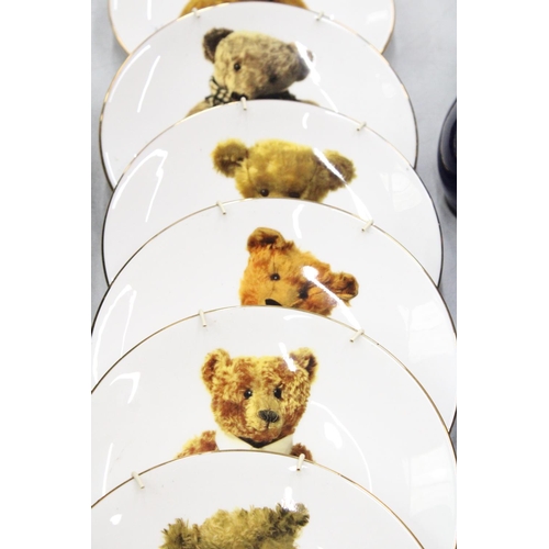 138 - SEVEN ROYAL WORCESTER COLLECTOR'S PLATES FROM THE ULTIMATE TEDDY BEAR PLATE COLLECTION - LIMITED EDI... 