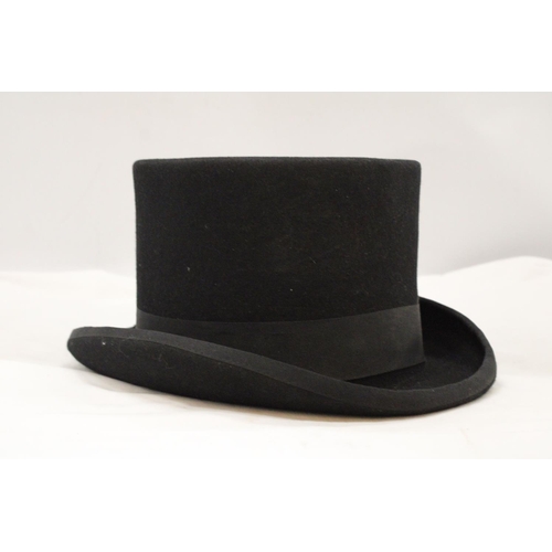 146 - A 'VIZ-UK' TOP HAT, SIZE MEDIUM