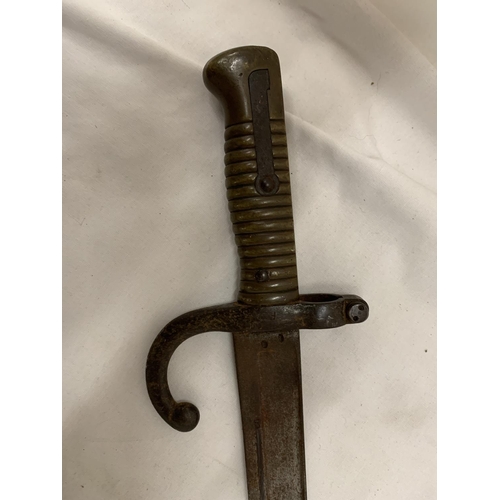 177 - A FRENCH, 1866, CHASSEPOT SWORD/BAYONET