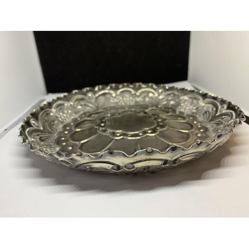 94 - A DECORATIVE HALLMARKED LONDON SILVER FLUTED TRAY GROSS WEIGHT 147 GRAMS