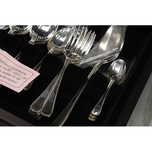 22 - A BOXED BUTLER OF SHEFFIELD CAVENDISH COLLECTION CUTLERY SET