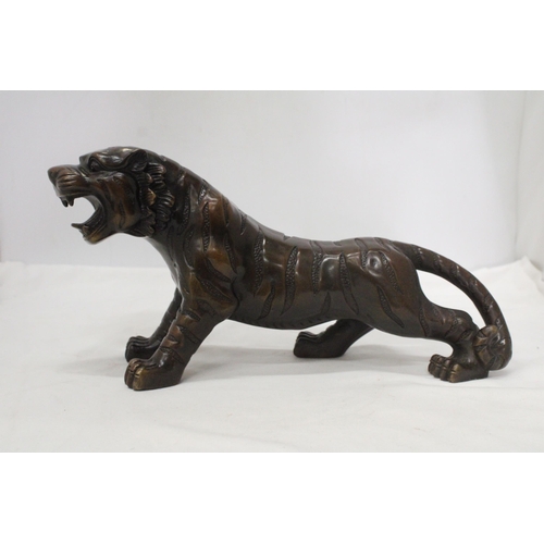 24 - A LARGE BRONZE JAPANESE TIGER