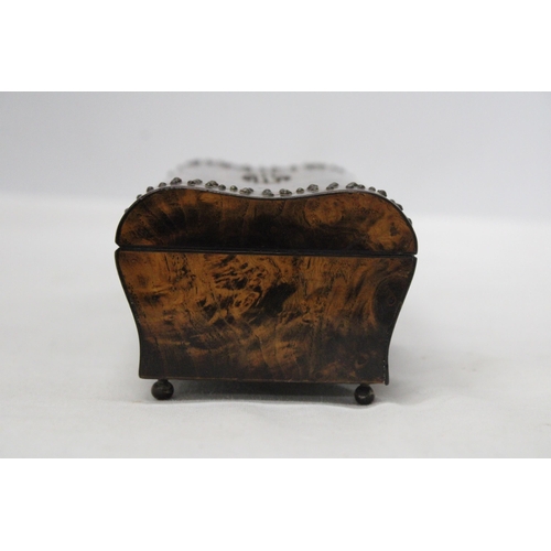 27 - A BOMBAY FRONTED AND TOPPED VICTORIAN TRINKET BOX