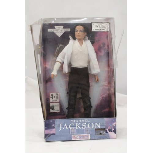 226 - A 1995 VERY COLLECTABLE DOLL SINGING MICHAEL JACKSON 