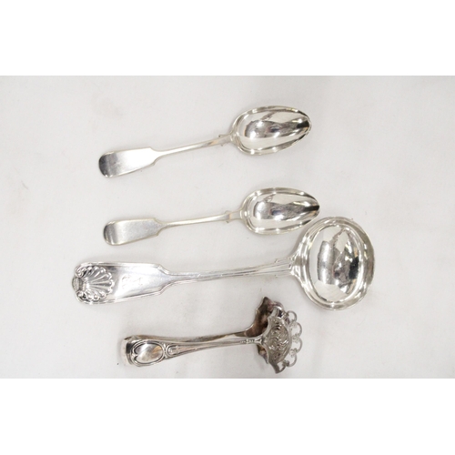 227 - A MIXED LOT OF SILVER PLATE TO INCLUDE TWO TEA SPOONS, LADEL, SMALL TONGS PLUS A CANDELABRA