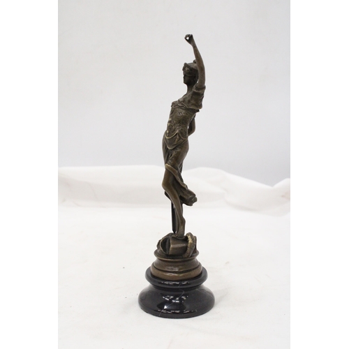 259 - A BRONZE FIGURE BLIND JUSTICE ON A MARBLE BASE SIGNED MATER