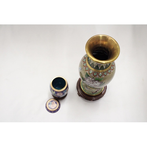 89 - AN ORIENTAL STYLE CLOISANNE VASE WITH BASE PLUS A SMALL CLOISONNE LIDDED POT ON BASE