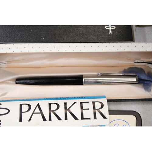 206 - A COLLECTION OF CARTRIDGE AND BALLPOINT PENS, SOME IN BOXES, TO INCLUDE PARKER, ETC