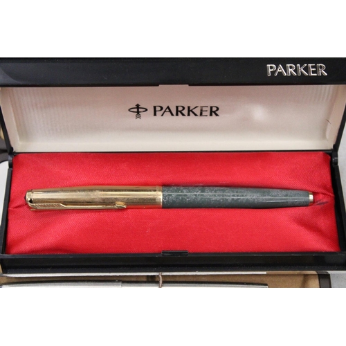 206 - A COLLECTION OF CARTRIDGE AND BALLPOINT PENS, SOME IN BOXES, TO INCLUDE PARKER, ETC