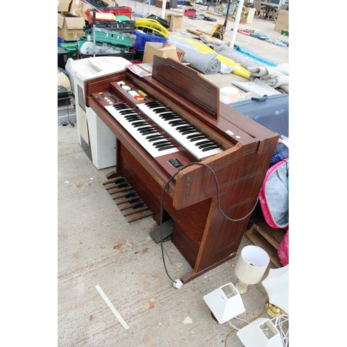 2360 - A VINTAGE ELECTRONIC ORLA PRESTIGE II ORGAN