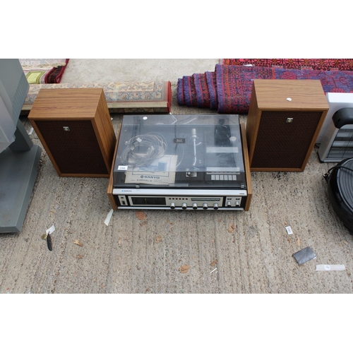 2366 - A SANYO G-2601KL-2 RECORD PLAYER AND A PAIR OF SANYO WOODEN CASED SPEAKERS