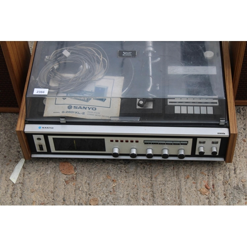 2366 - A SANYO G-2601KL-2 RECORD PLAYER AND A PAIR OF SANYO WOODEN CASED SPEAKERS