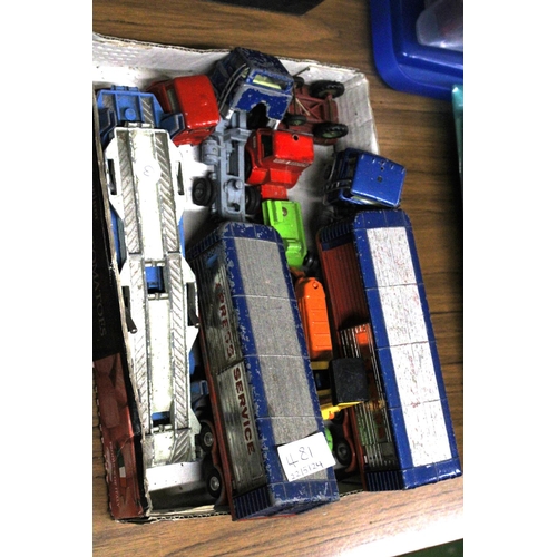 481 - A COLLECTION OF DI-CAST CARS AND LORRIES TO INCLUDE CORGI ETC