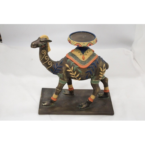 121 - A HAND PAINTED CAMEL PLANTER STAND - APPROX 27CM X 25CM