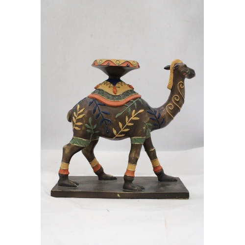 121 - A HAND PAINTED CAMEL PLANTER STAND - APPROX 27CM X 25CM