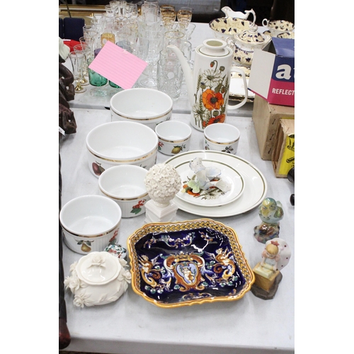 263 - A MIXED LOT TO INCLUDE A GIEN FRANCE DISH, VINTAGE GIRL FIGURINE, ENAMEL TRINKET BOX, ALFRED MEAKIN ... 