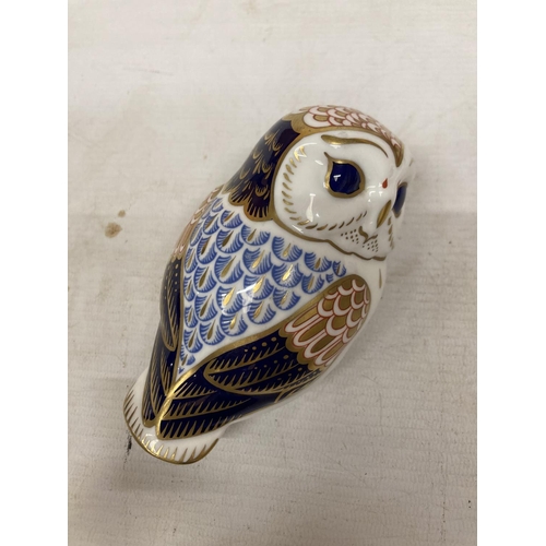 841 - A ROYAL CROWN DERBY OWL