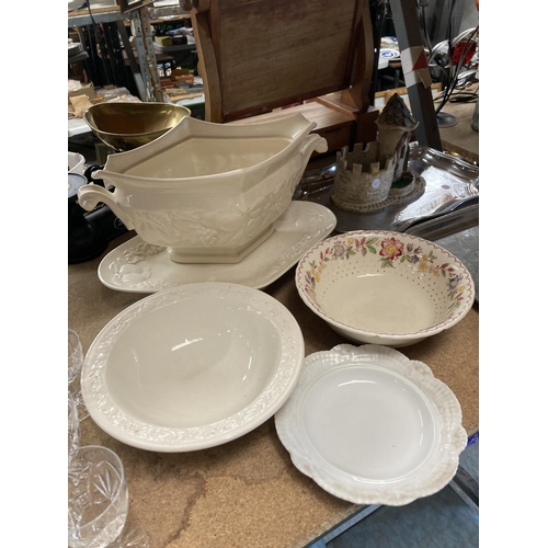 1056 - THREE LARGE PIECES OF ROYAL WORCESTER TO INCLUDE A SERVING DISH, SERVING PLATE, BOWL, ETC