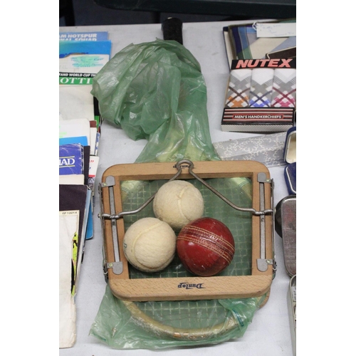 1093 - A VINTAGE DUNLOP BADMINTON RACKET TOGETHER WITH THREE VINTAGE BALLS