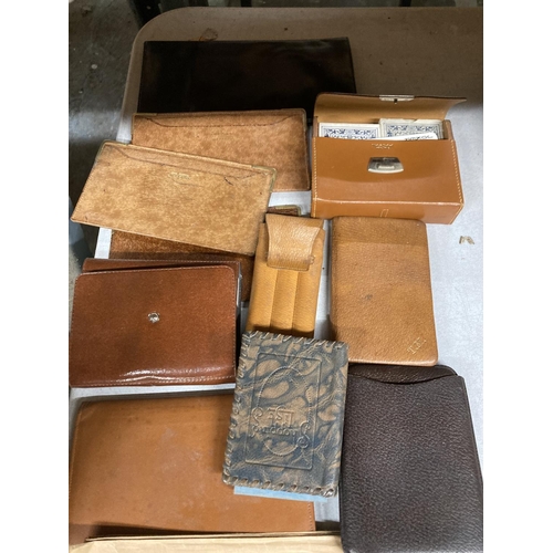 1134 - A QUANTITY OF VINTAGE LEATHER WALLETS, CASED PLAYING CARDS, 'FONDOSCOPES', ETC