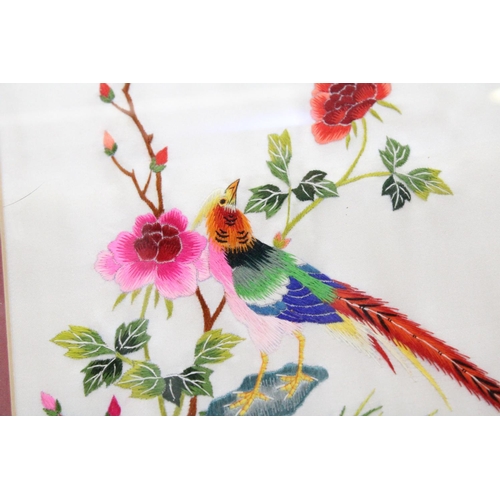 1238 - AN ORIENTAL SILK HAND EMBROIDERED ART PIECE IN BAMBOO FRAME