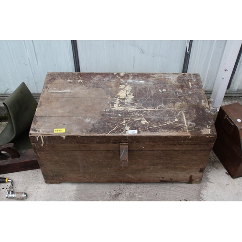 1651 - A VINTAGE PINE TOOL CHEST WITH METAL HANDLES