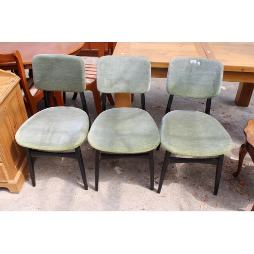 2967 - THREE RETRO DINING CHAIRS ON BLACK PAINTED FRAMES