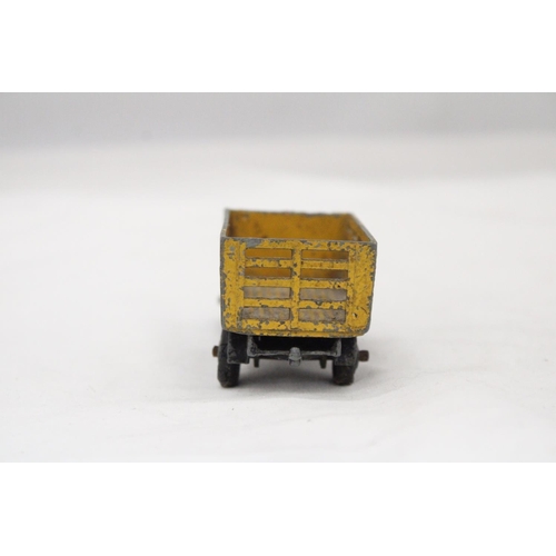 159 - A VINTAGE MECCANO LORRY