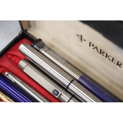 168 - A COLLECTION OF EIGHT PARKER PENS TO INCLUDE FOUNTAIN