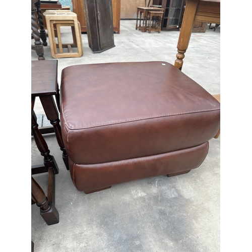 2883 - A NEST OF THREE OAK TABLES, SMALL STOOL AND CONCORDE POUFFE