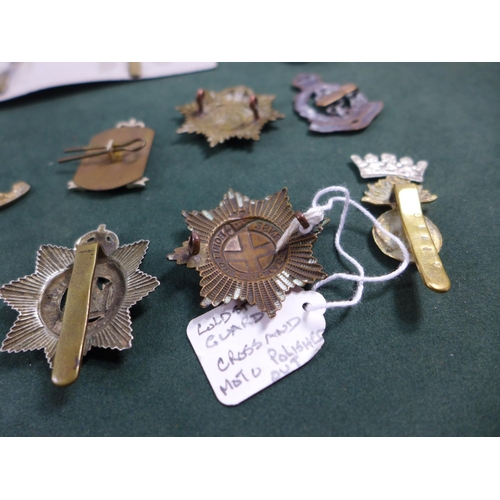 319 - A COLLECTION OF NINETEEN MILITARY BADGES, TO INCLUDE ORDNANCE CORP, COLDSTREAM GUARDS ETC