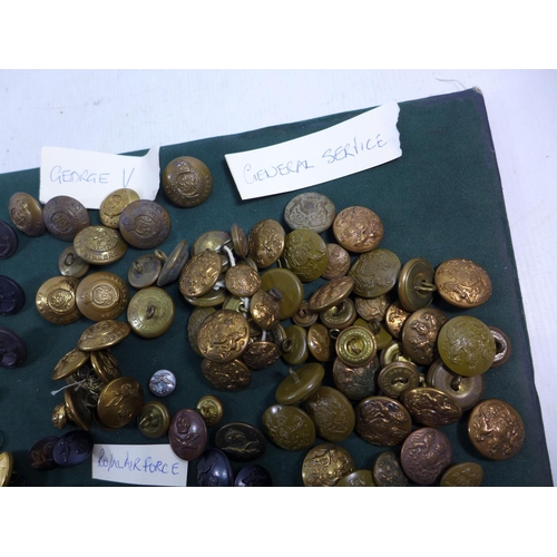 321 - A LARGE COLLECTION OF MILITARY BUTTONS, TO INCLUDE RAF, ROYAL NAVY, 2ND LIFE GUARDS, ARP ETC