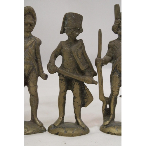 243 - THREE HEAVY, SOLID BRASS, NAPOLEONIC SOLDIERS, HEIGHT 15CM