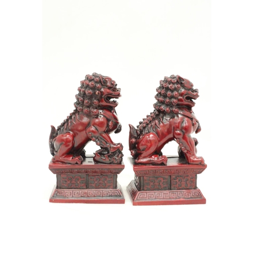 273 - A PAIR OF VINTAGE MAJESTIC ASIAN RED FOO DOG FIGURES - APPROX 28 CM